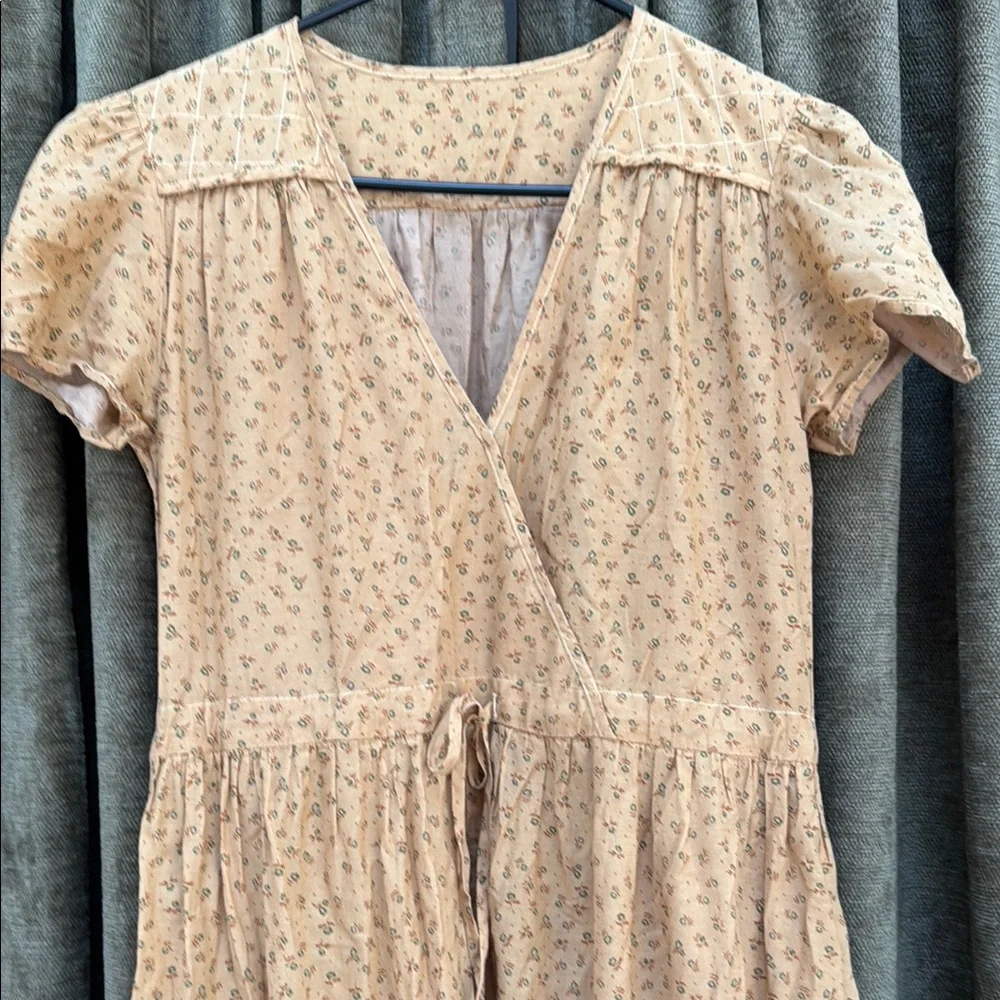 Christy Dawn Spring Flower patterned Christy Dress. Yellows. One Size. - Picture 2 of 3